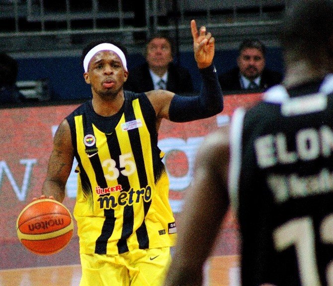 Fenerbahçe, Lig’de 17. Galibiyetini Aldı