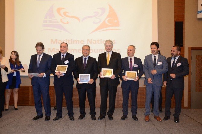 İzmir’den Midilli’ye Vapur Seferleri 2017’de Başlayacak