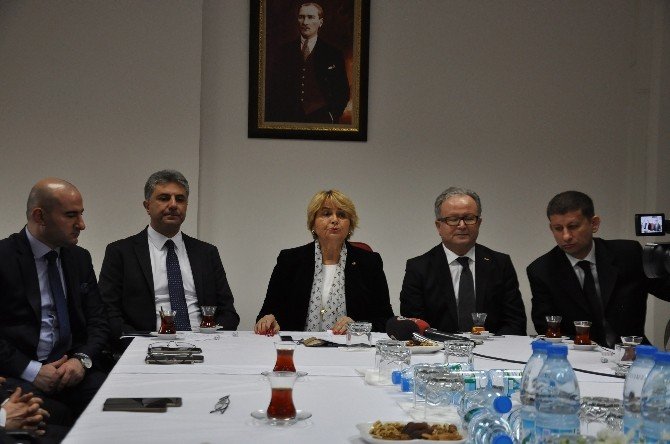 Herkes Çin’den Alırken Onlar Çin’e Radyatör Satıyor