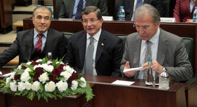 Davutoğlu: "Türkiye’nin Bir Muhalefet Sorunu Olduğu Artık Tüm Kesimlerin Ortak Kanaati Haline Gelmiştir”