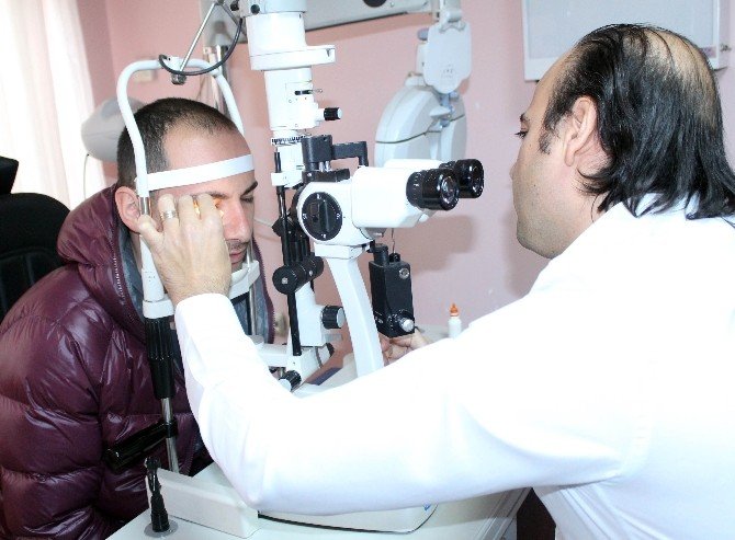 Yaz Aylarında Artan Göz İltihabına Dikkat