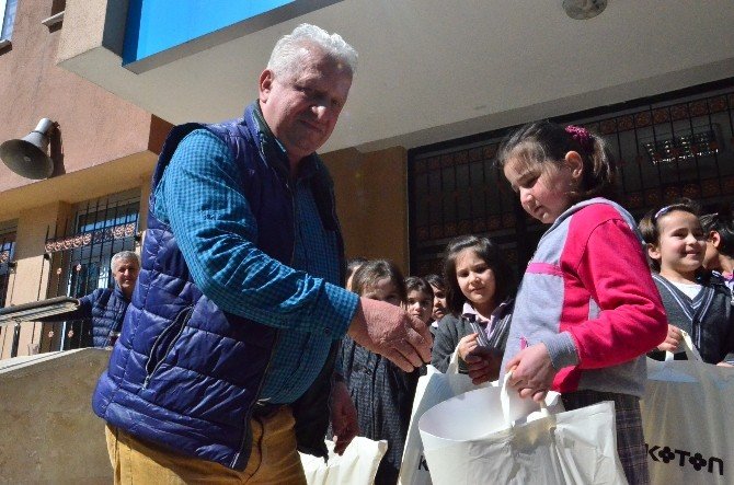 Evlilik Hazırlığındaki Murat Boz’un Babası Cafer Boz: “Torun Görmek İçin Çatlıyorum”