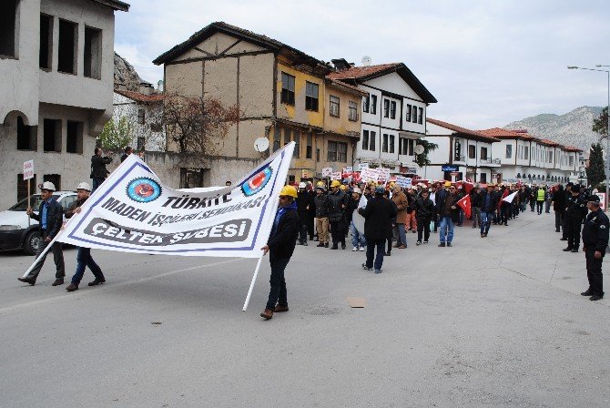 Amasya’da Madenciler Yürüyüş Yaptı