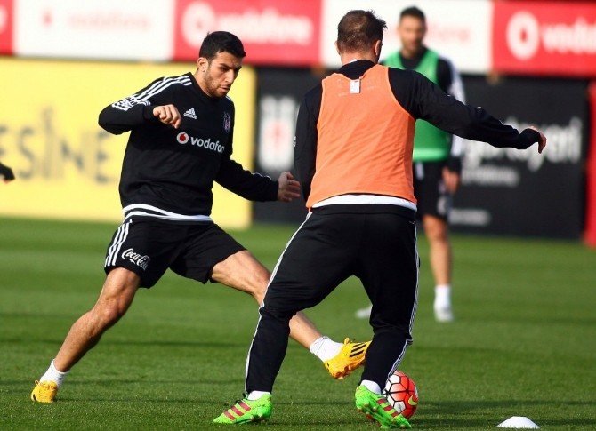 Beşiktaş 4 Eksikle Çalıştı