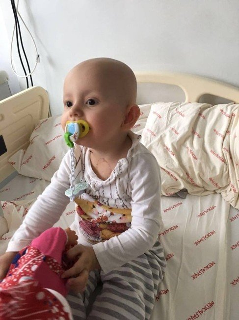 Duru Bebek İlik Nakli Oldu