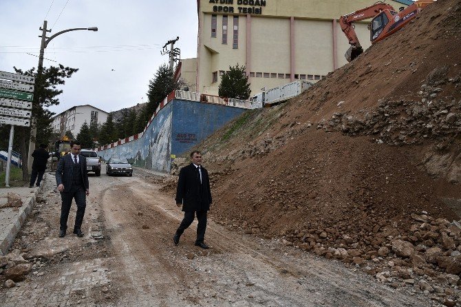 Gümüşhane’de Tehlikeli Yamaçta Çalışma Başlatıldı