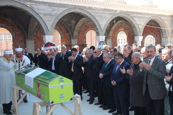 Chp Genel Başkan Yardımcısı Lale Karabıyık’ın Acı Günü