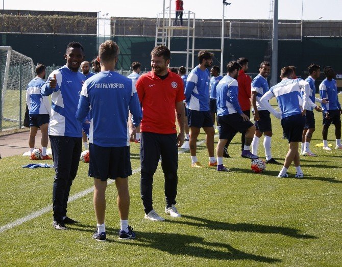 Morais: "Akhisar Belediyespor Maçında Kazanan Taraf Olacağız"