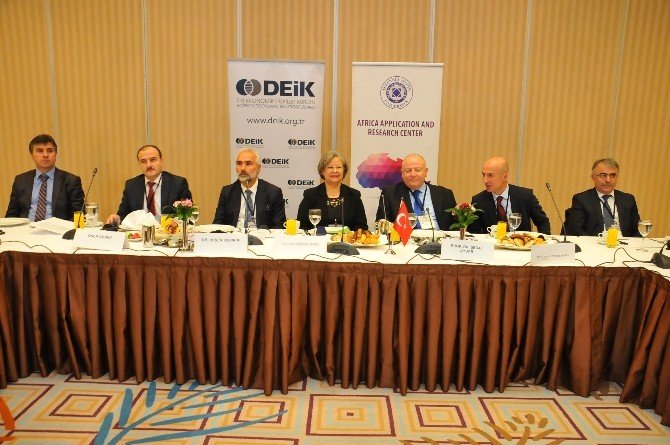 Türkiye İle Afrika Arasındaki Sağlık İlişkileri Masaya Yatırıldı