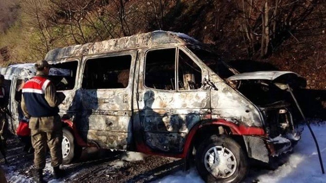Ordu’da İki Araç Kundaklandı
