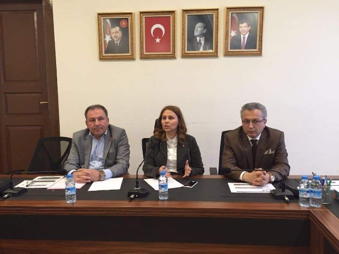 Ak Parti’de Toplantı