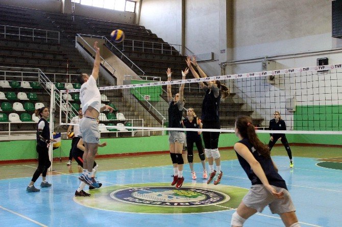 Salihli Belediyespor Play-out’a Hazırlanıyor