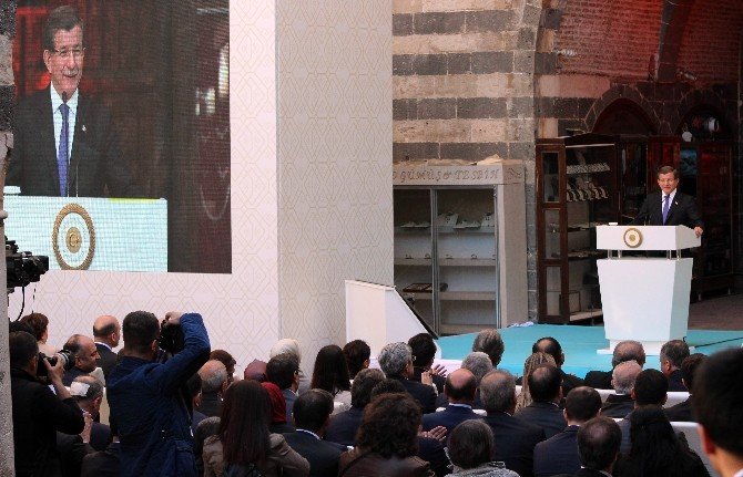 Davutoğlu Sur’u İhya Planını Açıkladı (2)