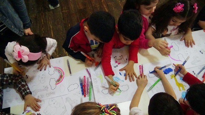Turabiba Kütüphanesi’nde Miniklere Atölye Çalışması