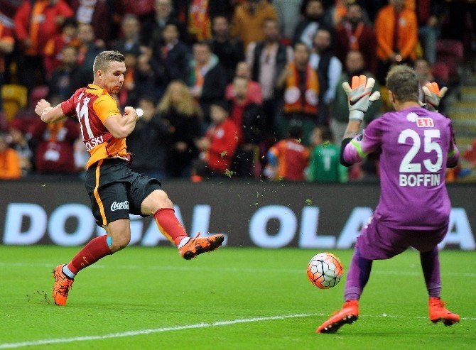 Galatasaray, Es-es Deplasmanında
