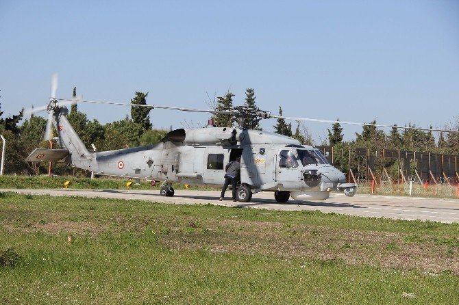 Tatbikatta Yaralanan Astsubay, Helikopterle Hastaneye Kaldırıldı