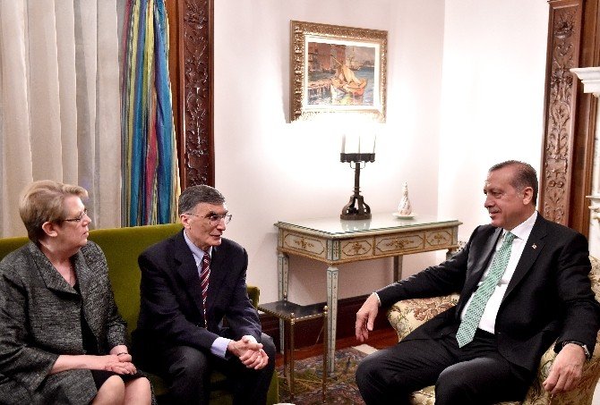 Cumhurbaşkanı Erdoğan, Aziz Sancar Ve Eşini Kabul Etti