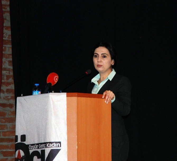 Figen Yüksekdağ, Ögk’nın Kadın Konferansına Katıldı