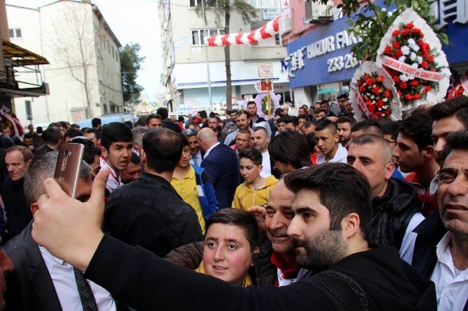 Şirinler Taraftar Derneği’nin Yeni Binasını Açtı