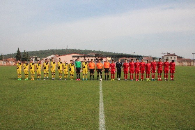 U17 Türkiye Şampiyonası Devam Ediyor