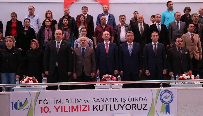 Üniversiteler Yarıştı