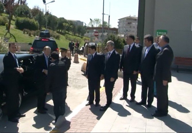 Cumhurbaşkanı Erdoğan, Abd Dönüşü Dünürünü Ziyaret Etti