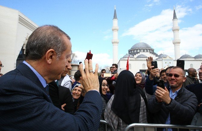 Cumhurbaşkanı Erdoğan’ı Duygulandıran Şiir