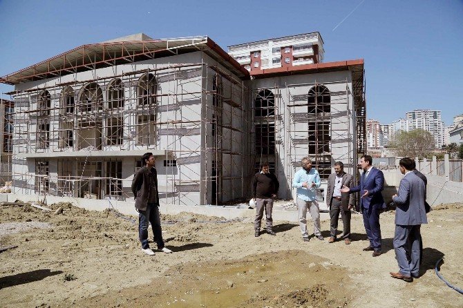 Başkan Tok, Derebahçe Tesisi İnşaatında İncelemelerde Bulundu