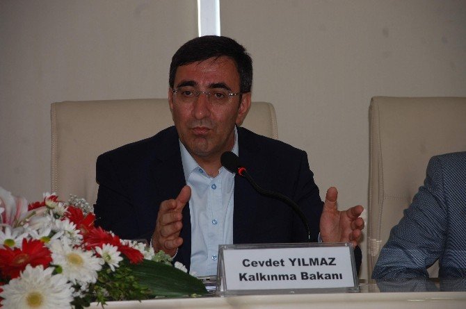 Bakan Yılmaz, Adıyaman’da İş Adamı, Sanayici Ve Stk’larla İstişare Toplantısı Yaptı
