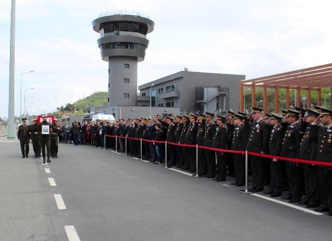 Şehit Uzman Çavuş Bekir Kelleci’nin Naaşı Ordu’ya Getirildi