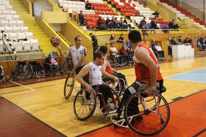 Tekerlekli Sandalye Basketbol Süper Ligi