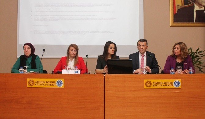 Ak Parti Milletvekilleri Teşkilat Ve Vatandaşla Buluşuyor