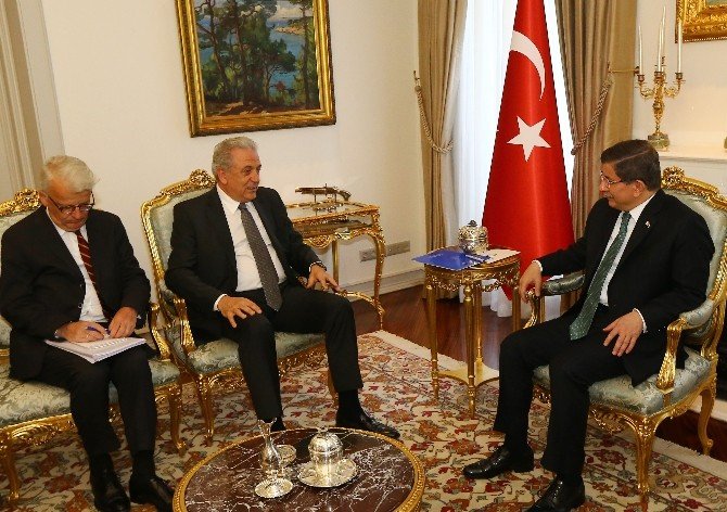 Başbakan Davutoğlu, Göç İşlerinden Sorumlu Ab Komiseri Avramopulos’u Kabul Etti
