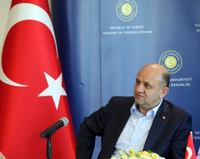 Bakan Işık, Abd’de Türk İşadamları Ve Müslüman Toplum Temsilcileriyle Görüştü