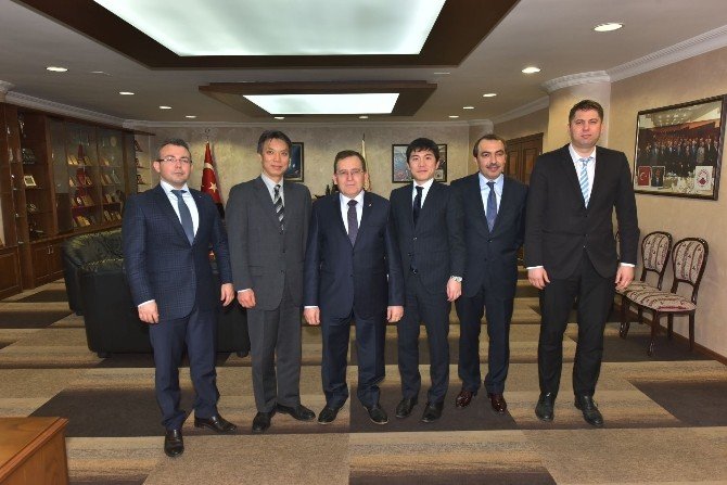 “Türk İş Adamları Japonlar’a Göre Daha Cesaretli”