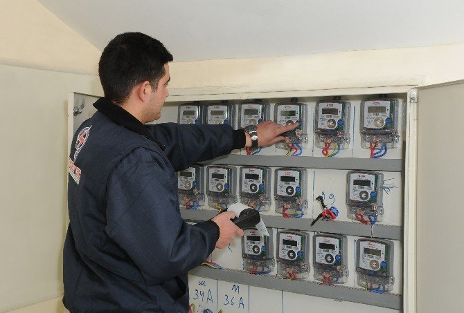 Azerbaycan’ın Elektrik Sayaç Okuyucuları Türkiye’den