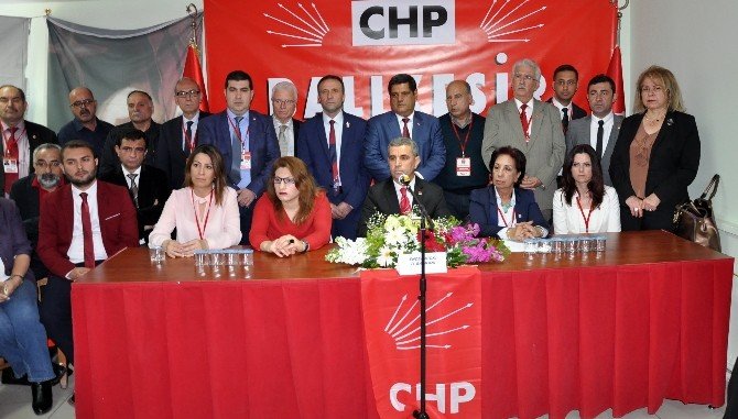 Chp, Saldırıya Uğrayan Milletvekili İçin Toplandı