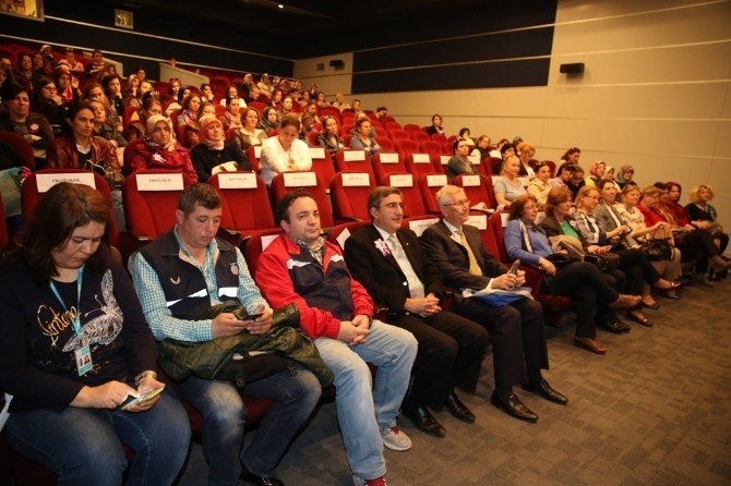 Yılda 500 Bin Kadın Rahim Ağzı Kanserine Yakalanıyor