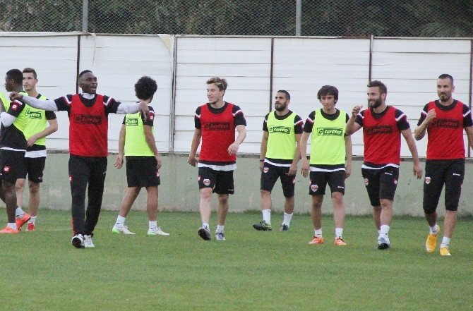 Adanaspor’da Samsunspor Mesaisi Sürüyor