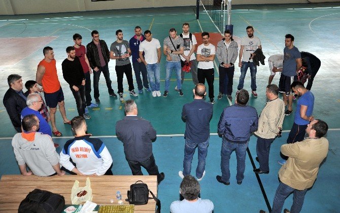 Parkenin Prensleri İzmir’e Gitti