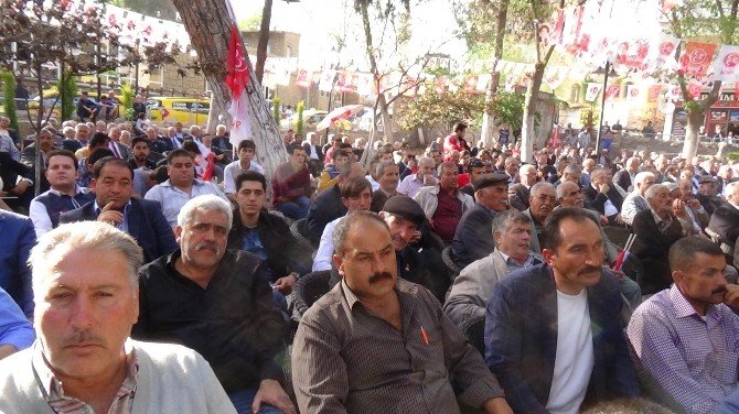 Meral Akşener: “Bizim İktidarda 6 Ayda Terörün Belini Kıracağız”