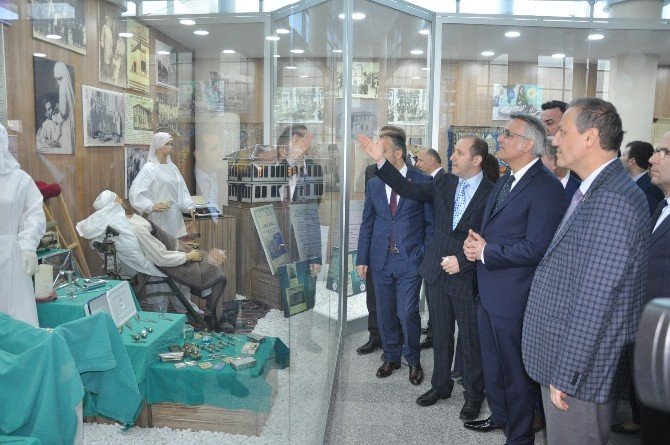 Hastanede “Tarihe Yolculuk”