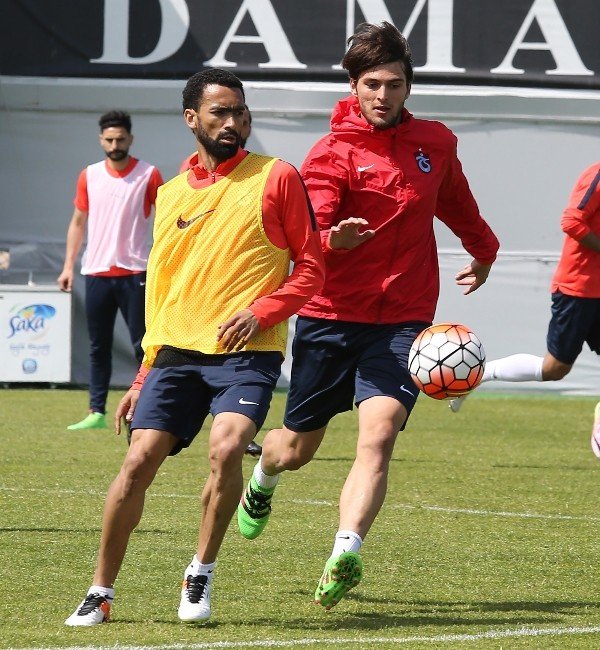 Trabzonspor Tam Kadro Hazırlıklarını Sürdürdü