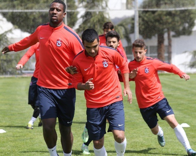 Trabzonspor Tam Kadro Hazırlıklarını Sürdürdü