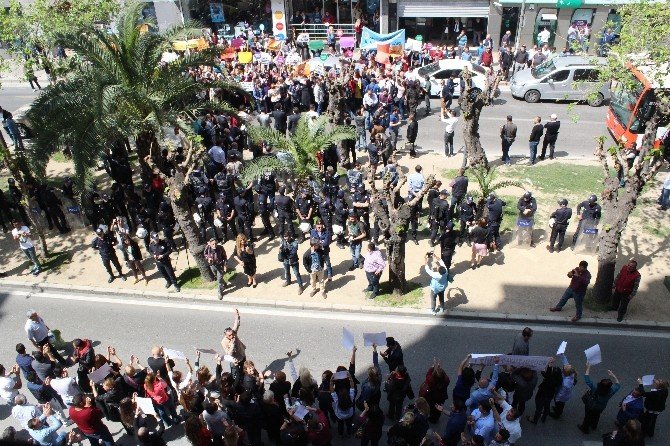 Chp Ve Ak Parti’lilerden Karşılıklı Protesto