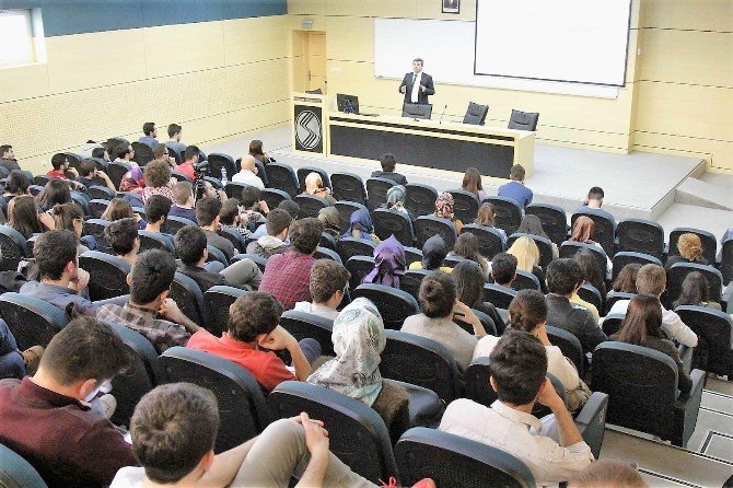 Saü’de “Mühendislik Kariyerinde Sözleşme Yönetimi” Konferansı Gerçekleşti