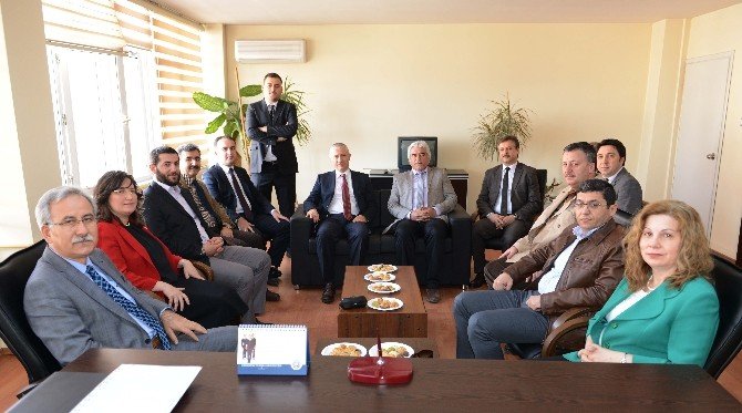 Bü Myo Müdürlüğüne Doç. Dr. Semra Saraçoğlu Çelik Atandı