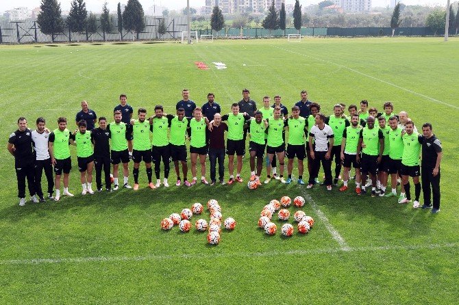 Akhisar Belediyespor 46. Yılını Kutluyor