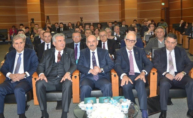Müezzinoğlu: “Dört Yıl İçinde 95 Bin Yatak Kapasiteli Fiziki Mekanların Dönüşümü Yapılacak”
