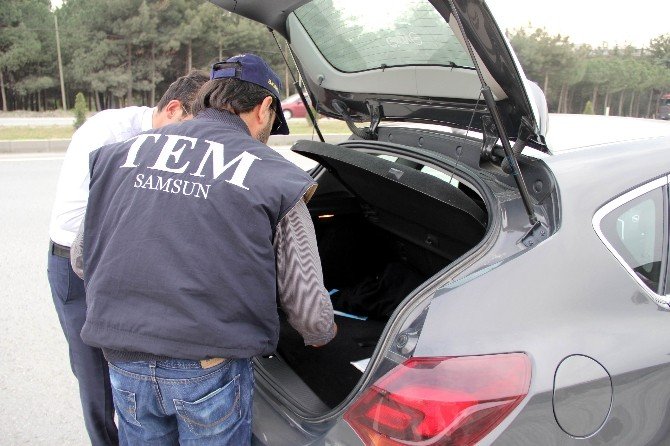 Terörle Mücadele Polisi Şehir Girişlerinde Kuş Uçurtmuyor